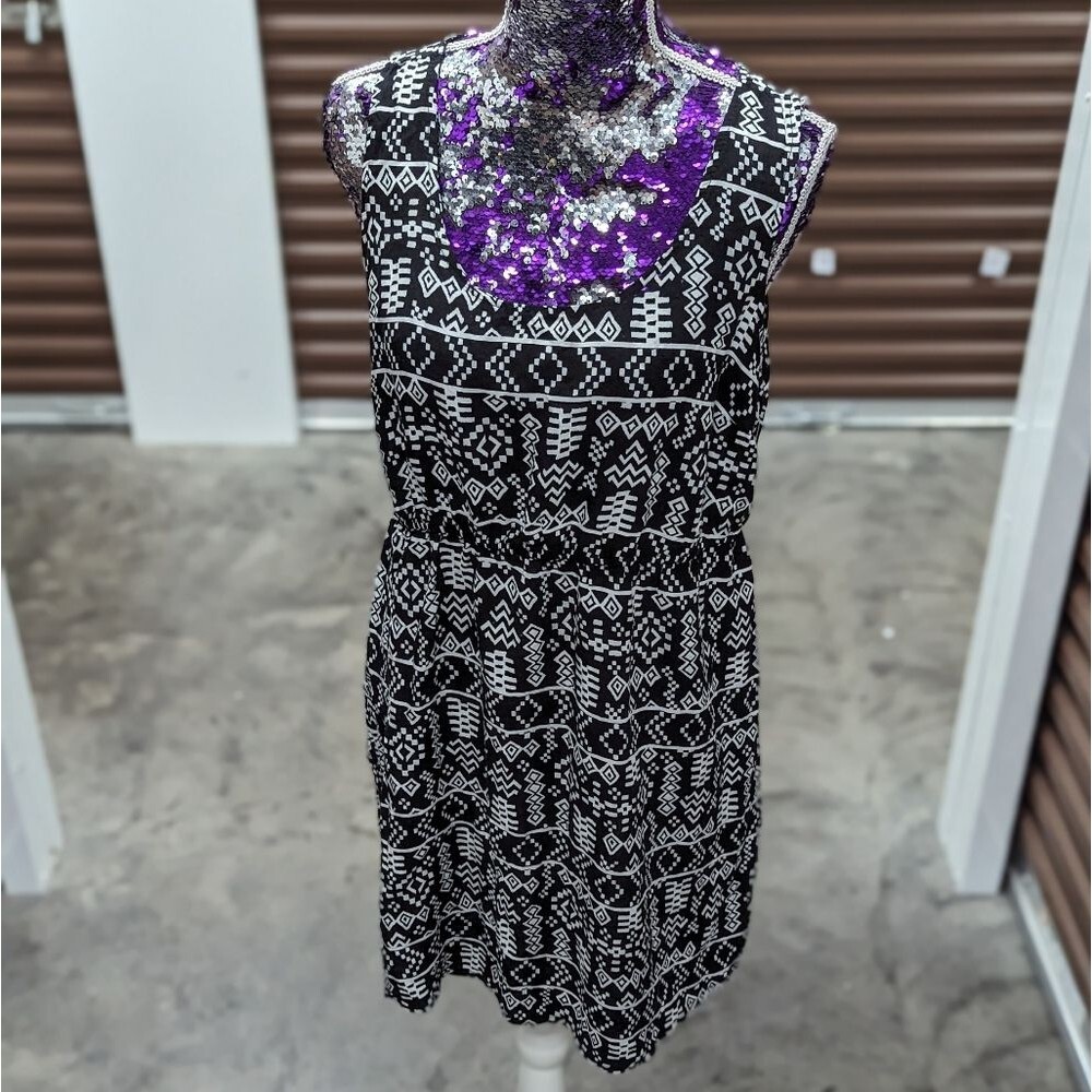 West Loop XL‎ Black and white dress